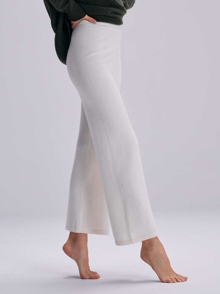 KASCHMIRHOSE MIT WEITEM BEIN