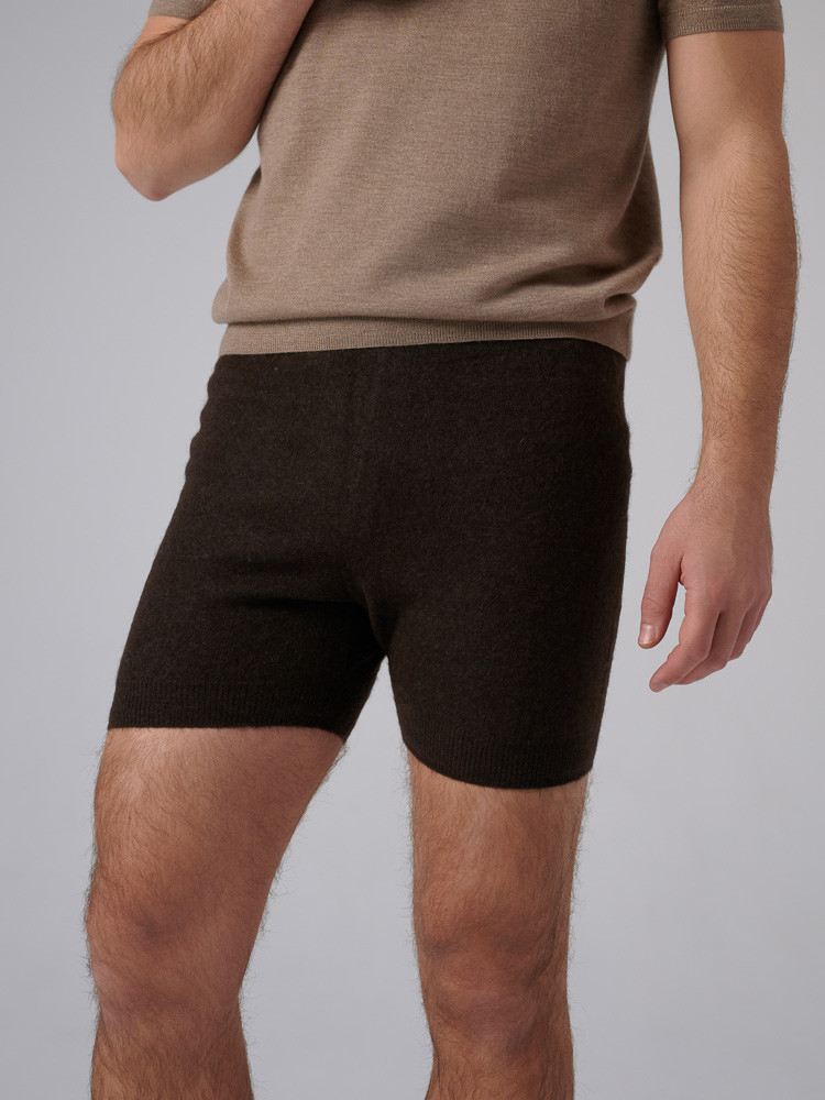 HERRENSHORTS AUS YAK-WOLLE