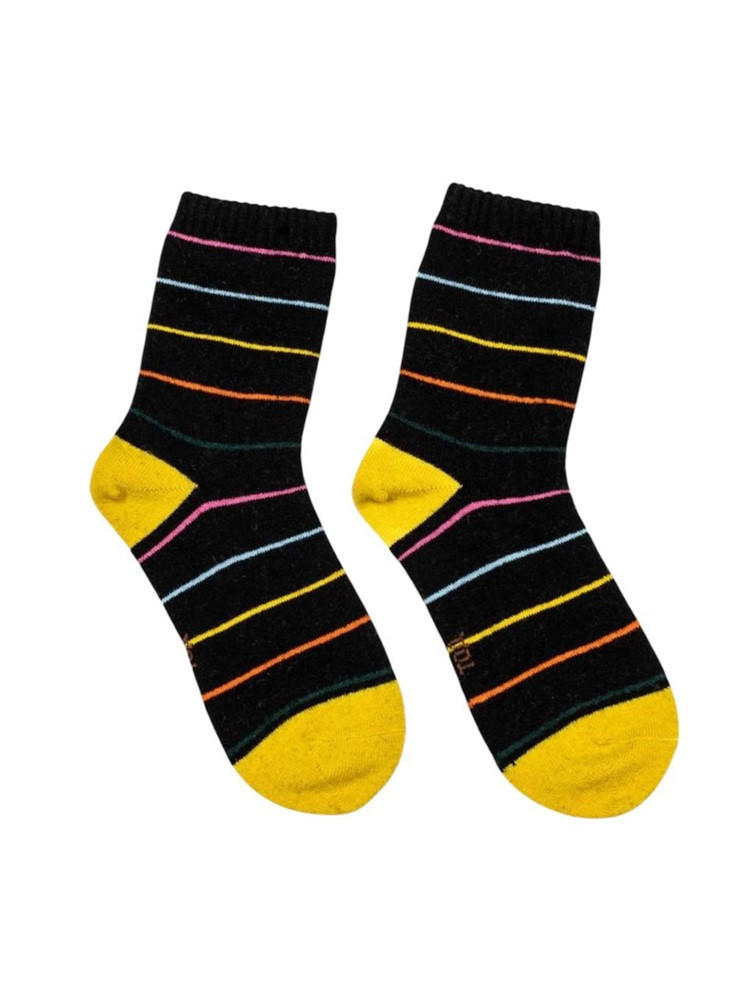 SOCKEN AUS WOLLE MONGOLOISCHER SCHAFE MIT BUNTEN STREIFEN