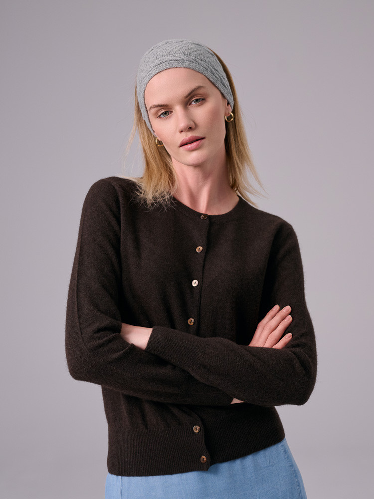 DAMEN-PULLOVER AUS YAKWOLLE MIT KNOPFVERSCHLUSS