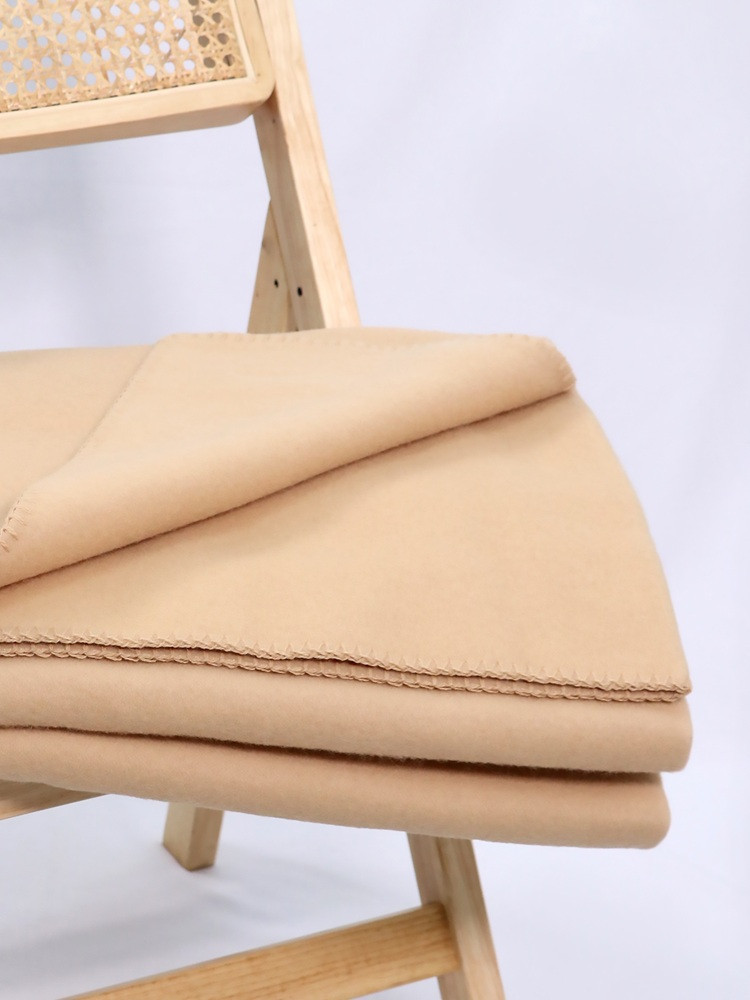 SCHAFWOLLDECKE BEIGE