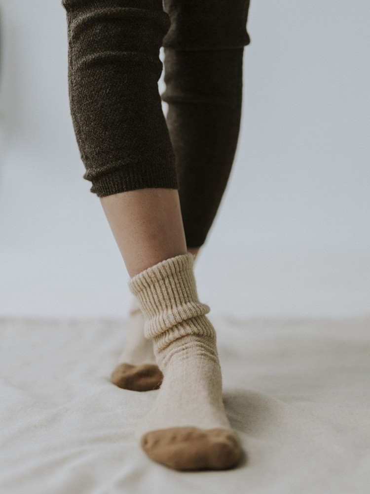 SOCKEN AUS MONGOLISCHER SCHAFWOLLE BEIGE
