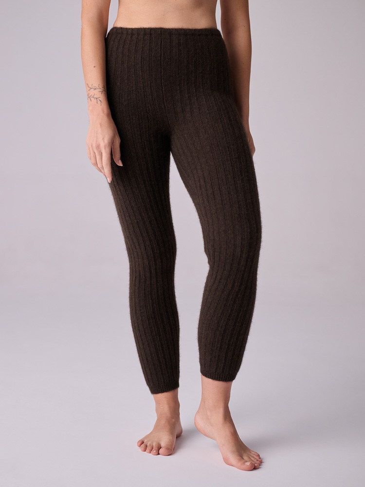 GERIPPTE LEGGINGS AUS YAKWOLLE