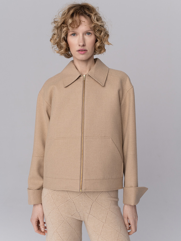 DAMENJACKE AUS BABY-CAMEL-WOLLE