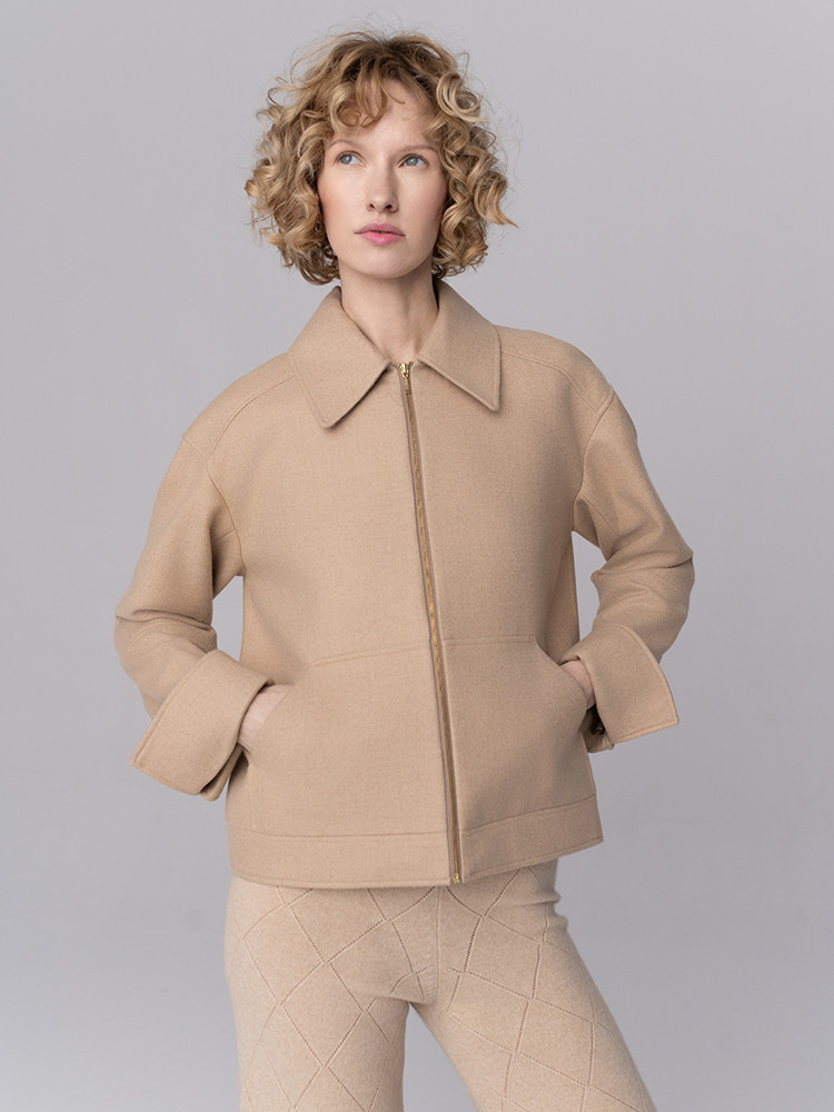 DAMENJACKE AUS BABY-CAMEL-WOLLE
