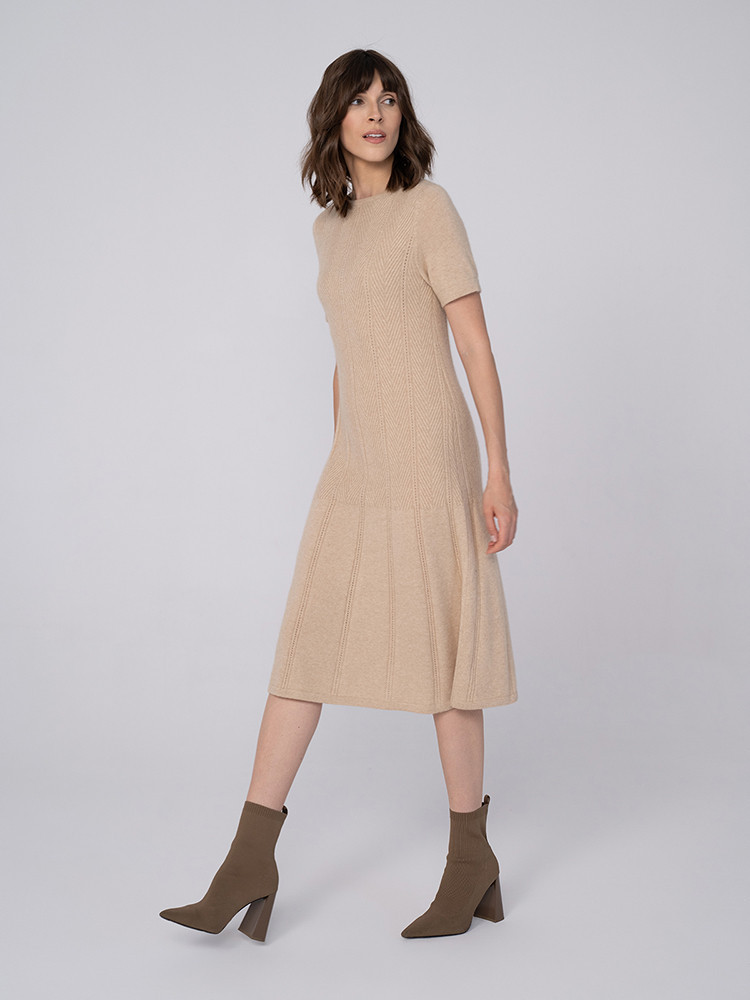 KASCHMIR-STRICKKLEID